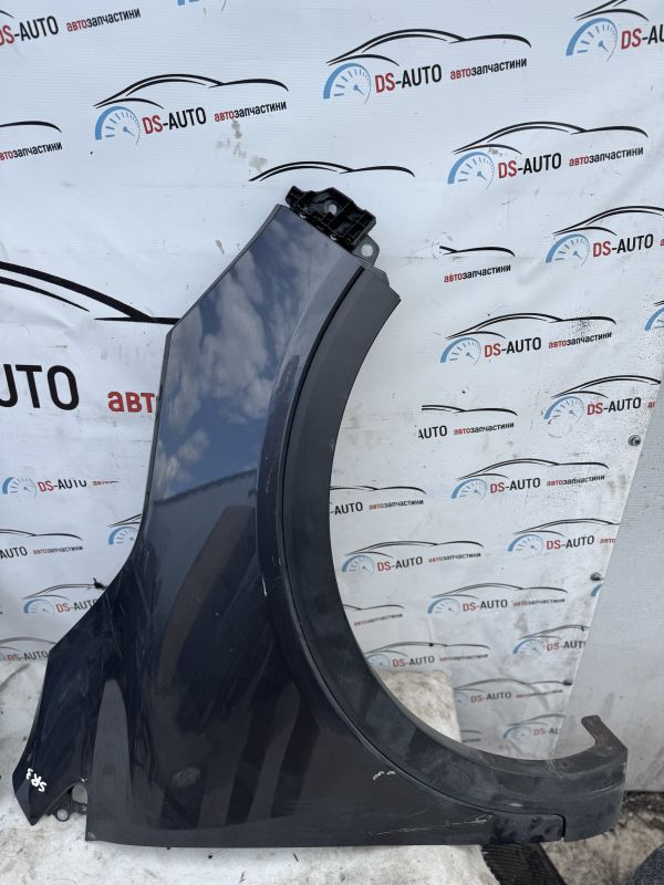Крило ліве праве Kia Sorento 3 UM